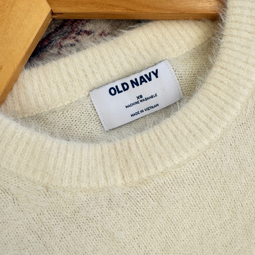 Old Navy Off-White Cozy Knit Crewneck Sweater